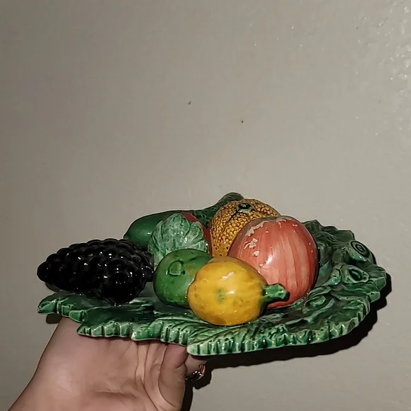 Majolica Portugal raised fruit plate wall decor 7.5"X8" vintage signed Wall Deco